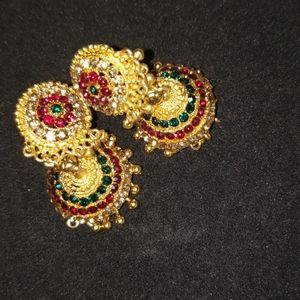 TRADITIONAL INDIAN EARRINGS